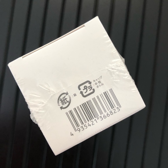 NEW & sealed shu uemura soft…ener - full size - Picture 2 of 5